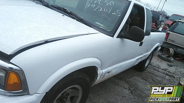 1997 CHEVROLET S10 available for parts