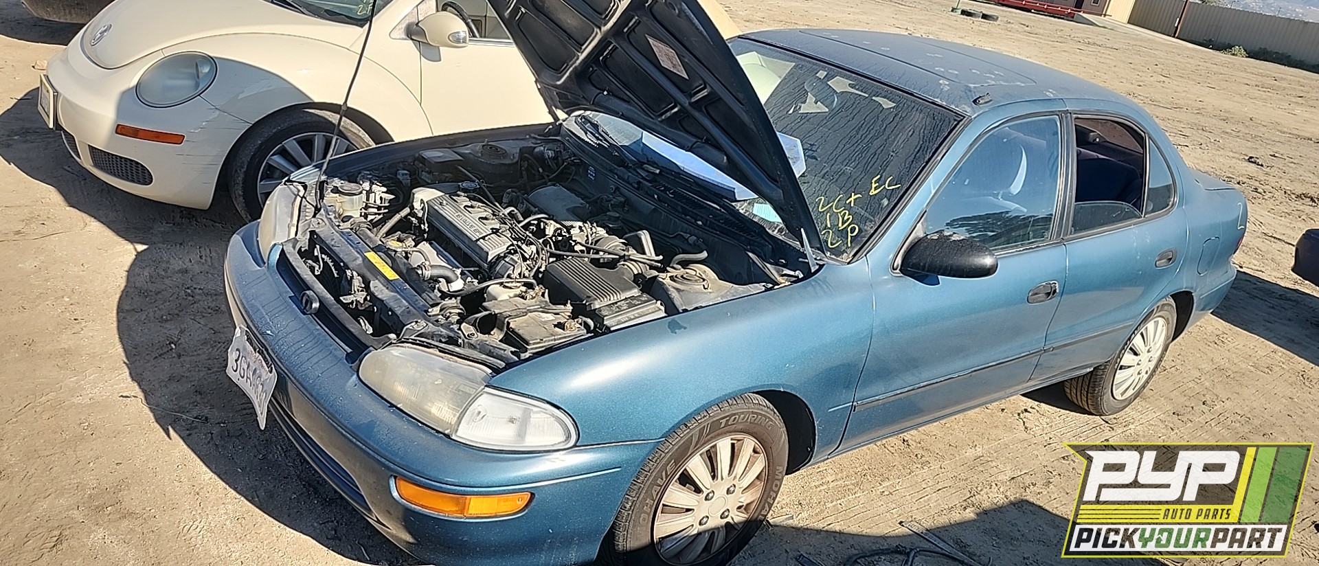 1993 GEO PRIZM available for parts