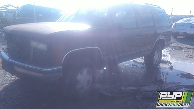 1998 GMC YUKON available for parts