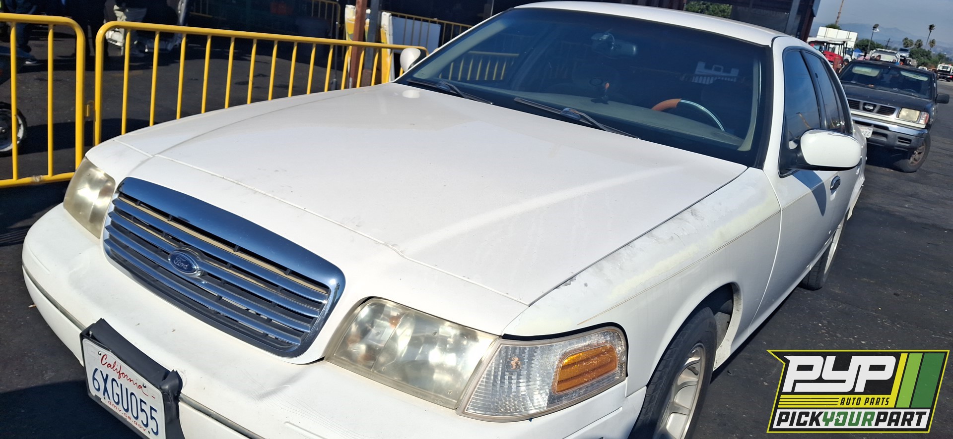 1999 FORD CROWN VICTORIA available for parts