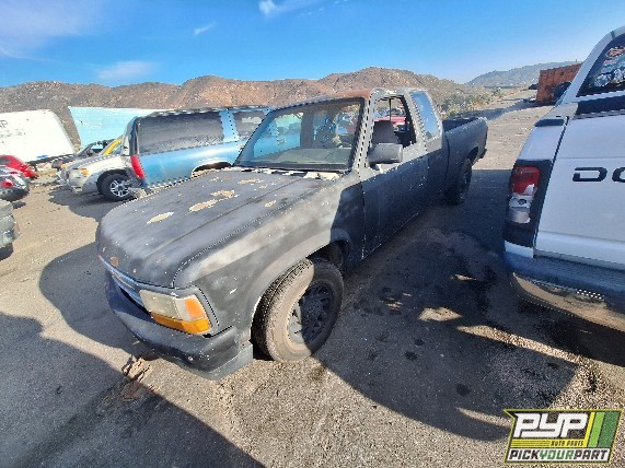 1996 DODGE DAKOTA available for parts