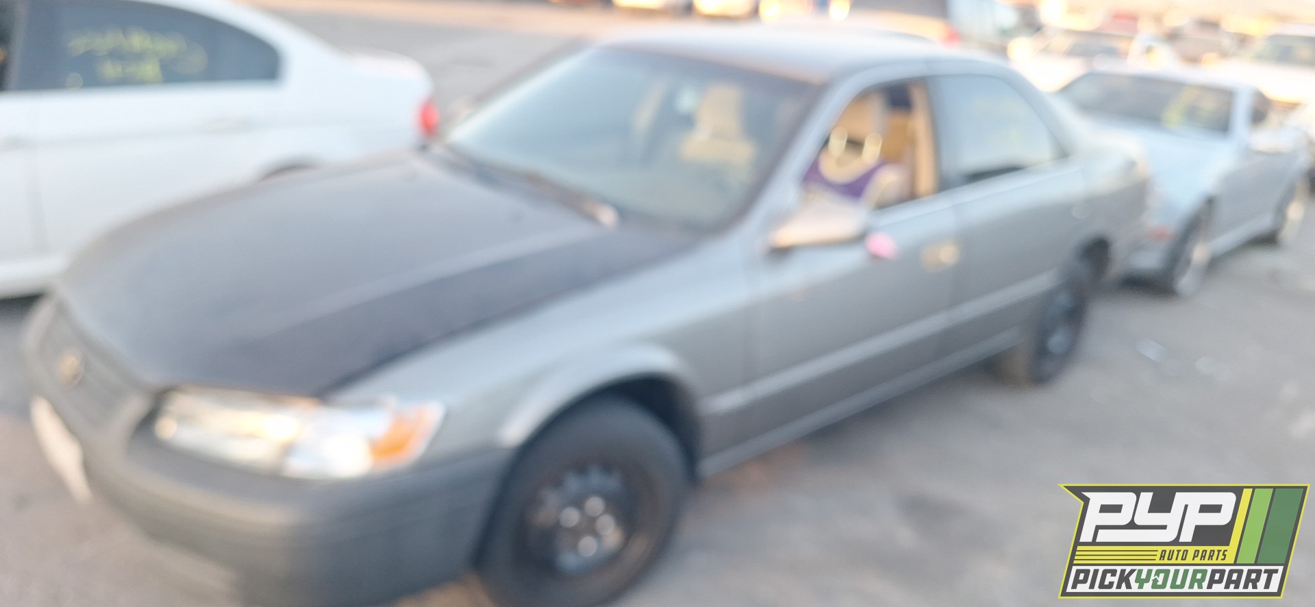 1999 TOYOTA CAMRY available for parts