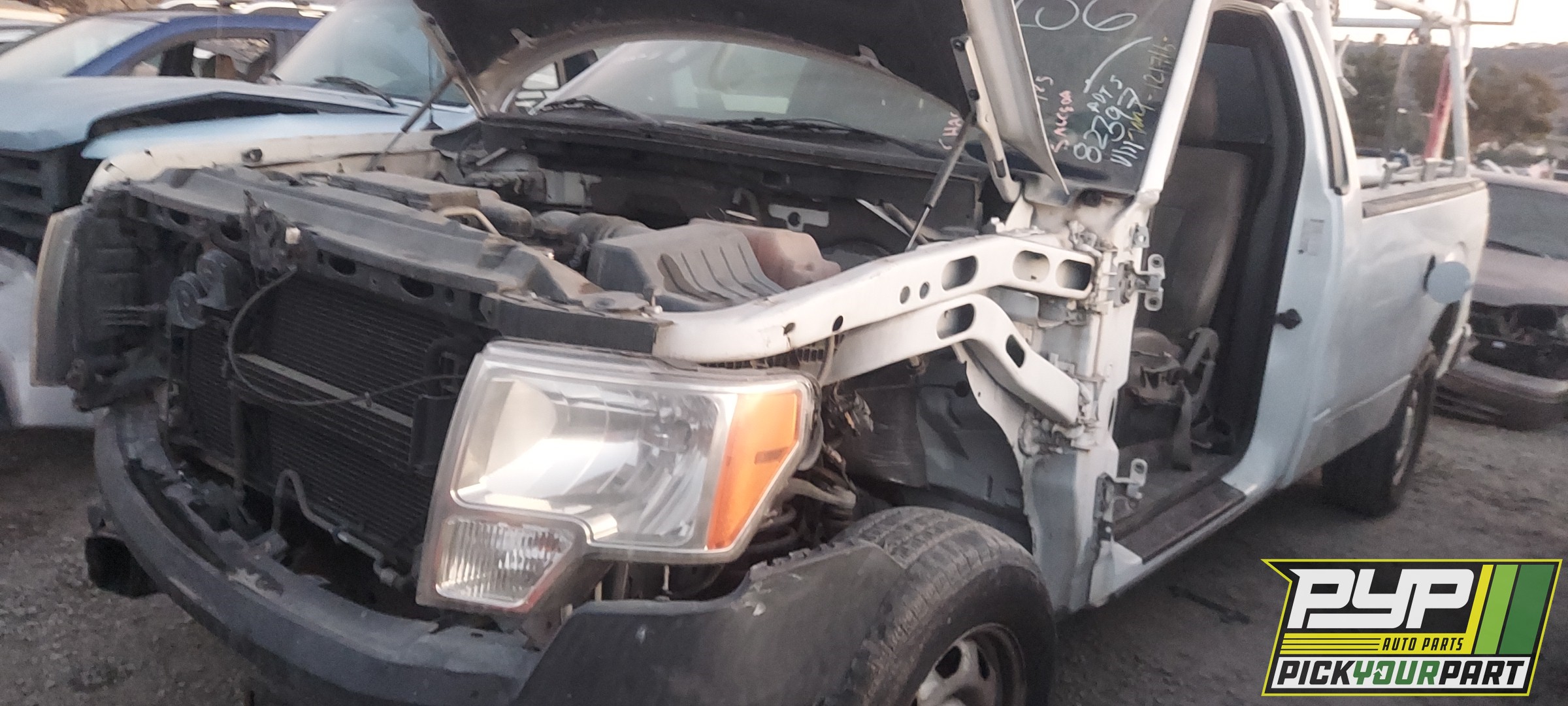 2010 FORD F-150 available for parts