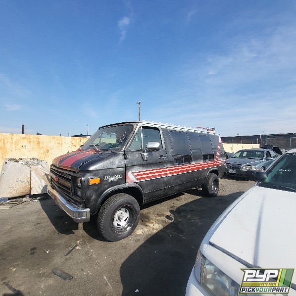 1986 CHEVROLET G20 available for parts