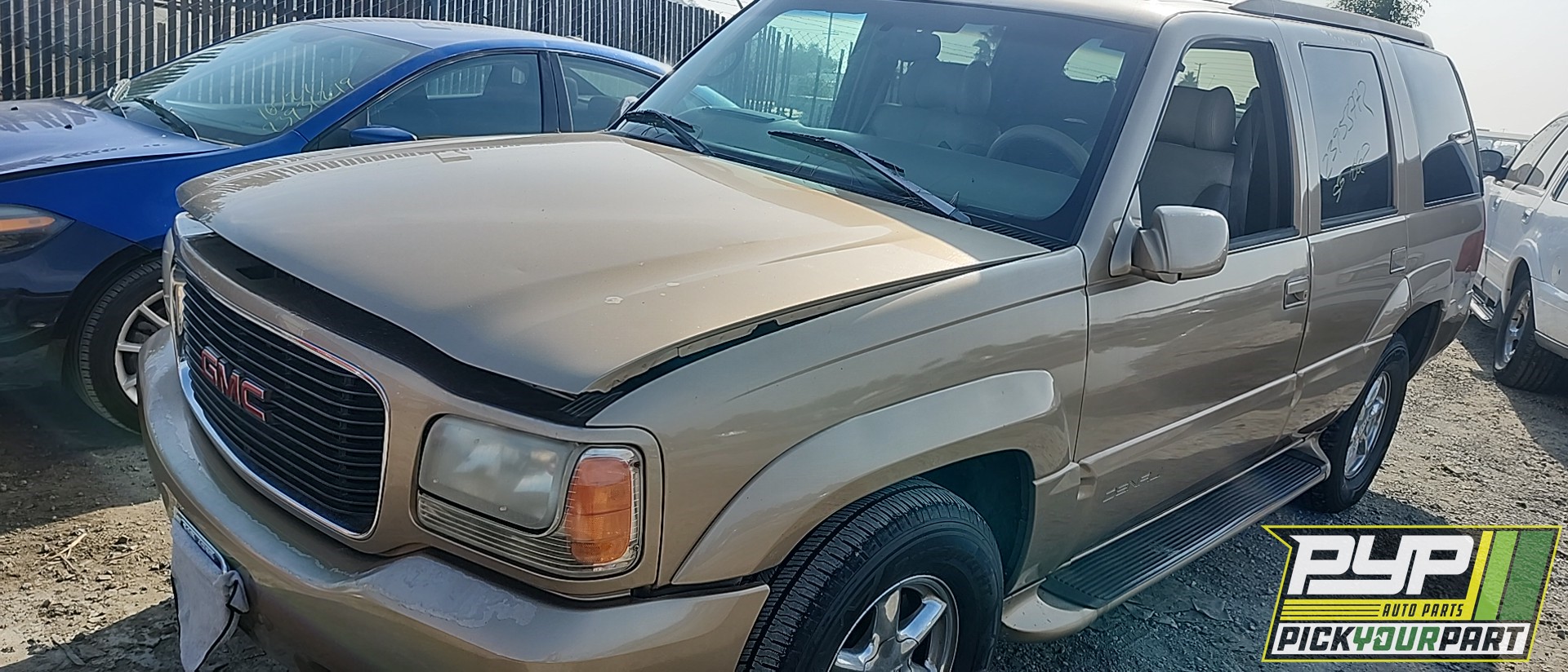 1999 GMC YUKON available for parts