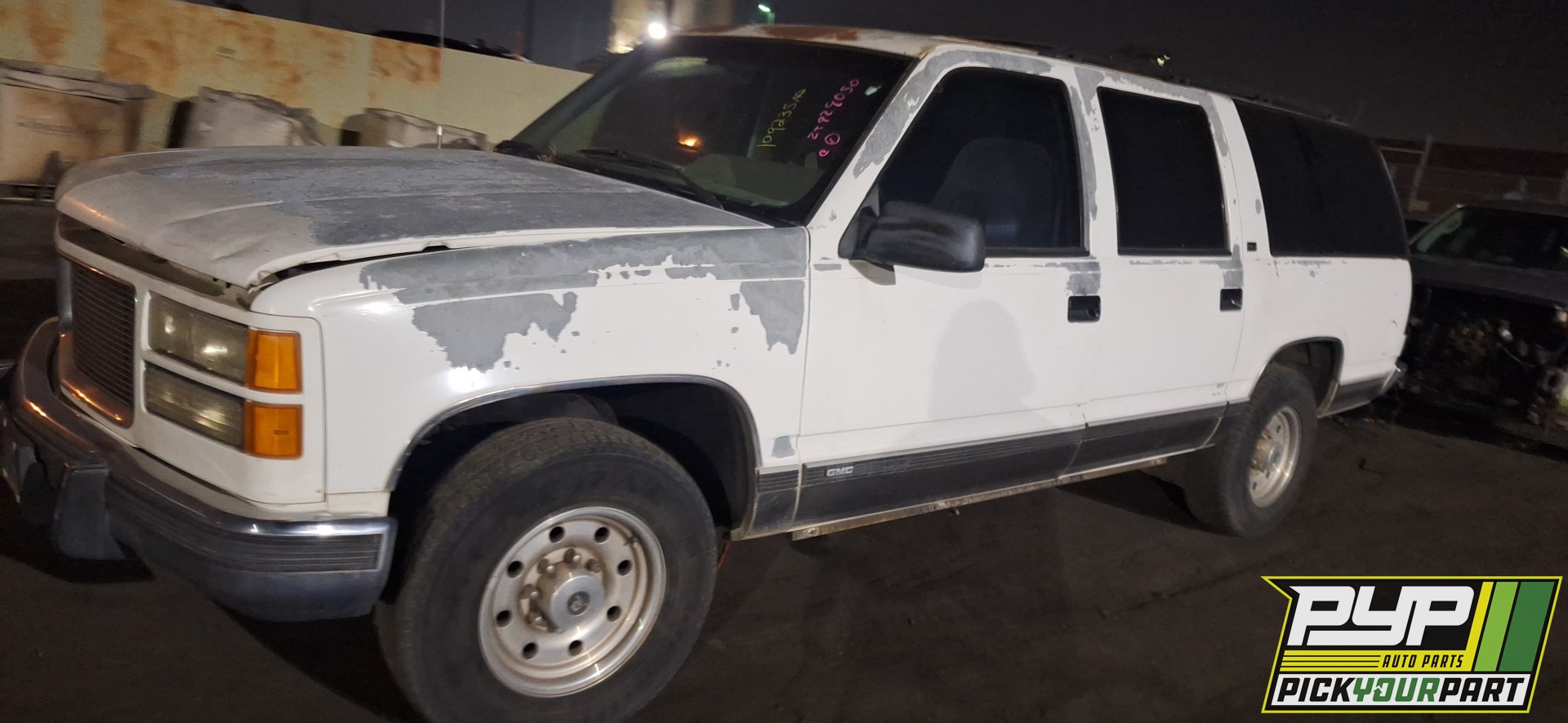 1994 GMC C2500 SUBURBAN partes disponibles