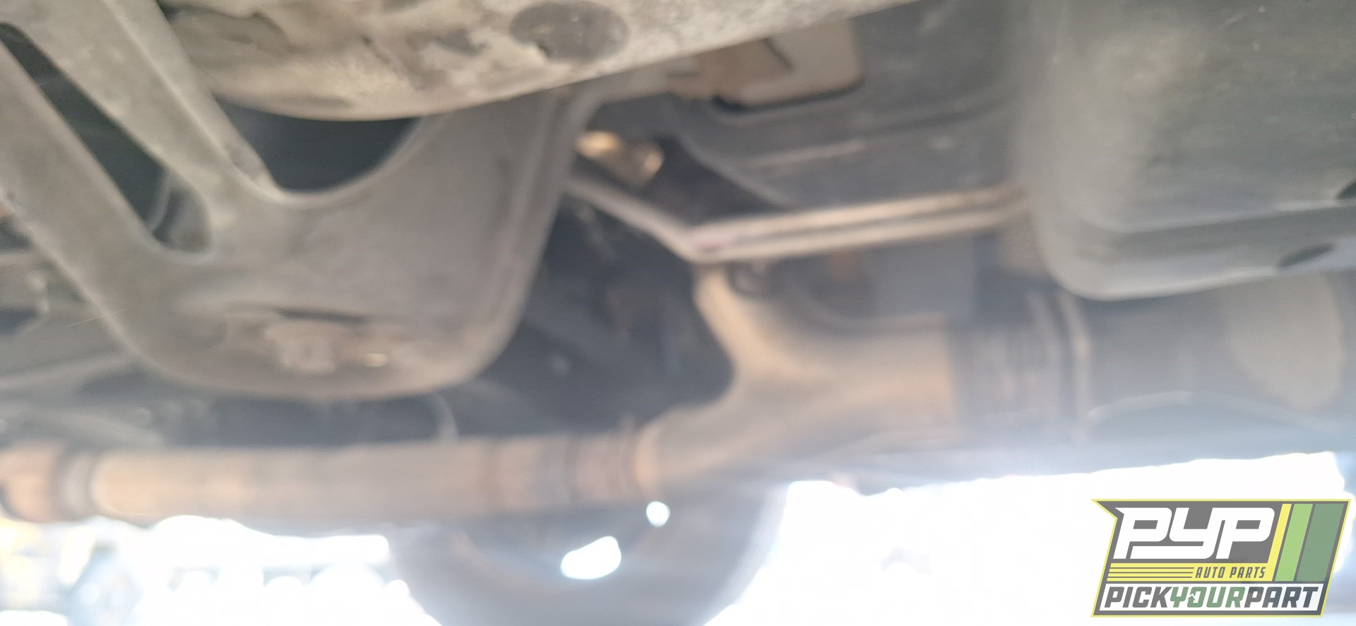 2004 TOYOTA SIENNA available for parts