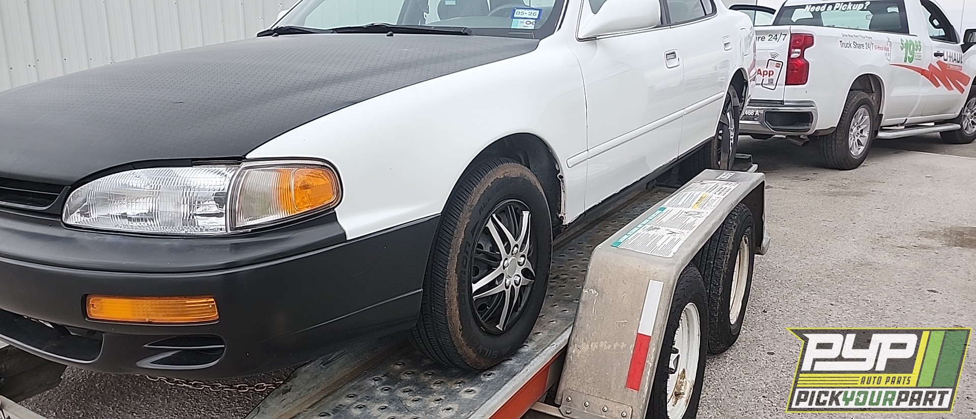1995 TOYOTA CAMRY available for parts