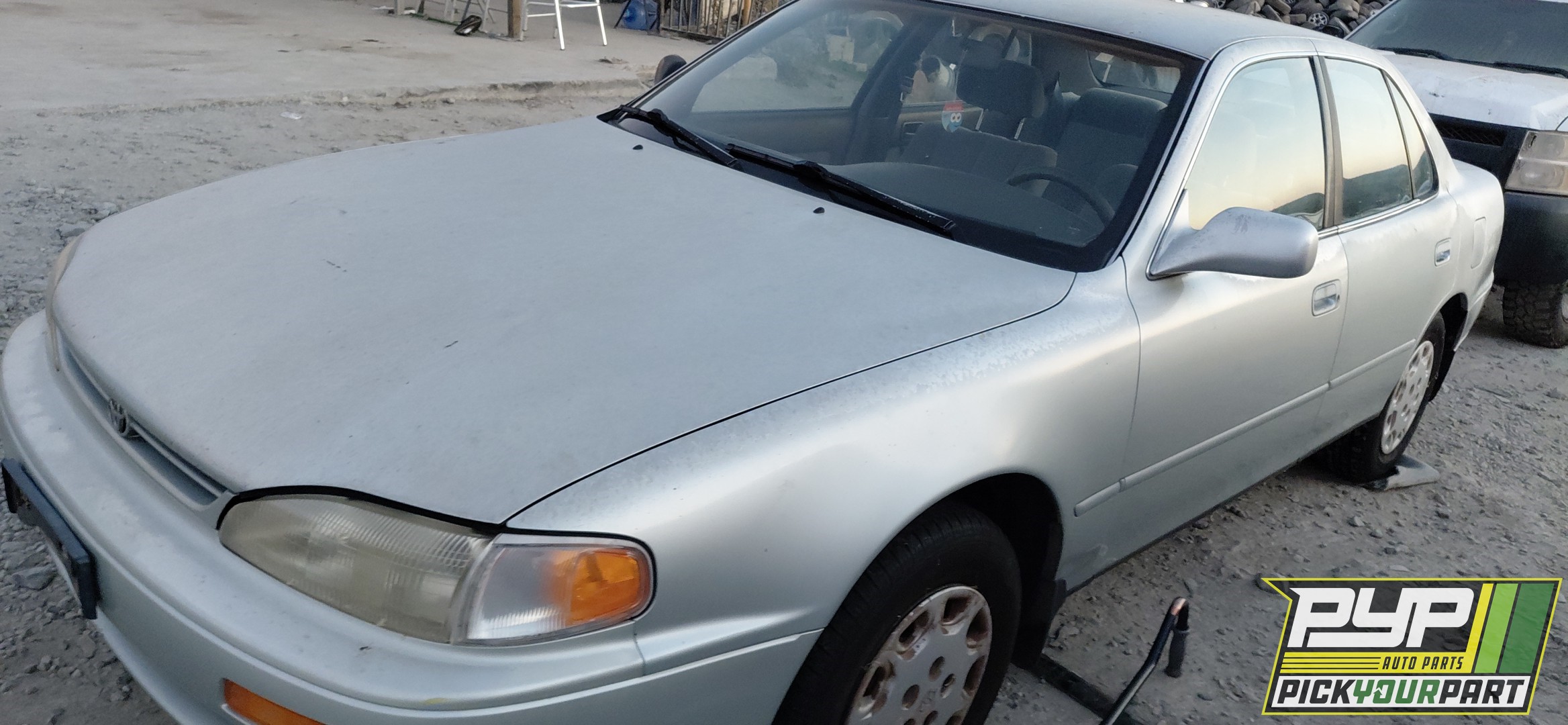 1995 TOYOTA CAMRY available for parts