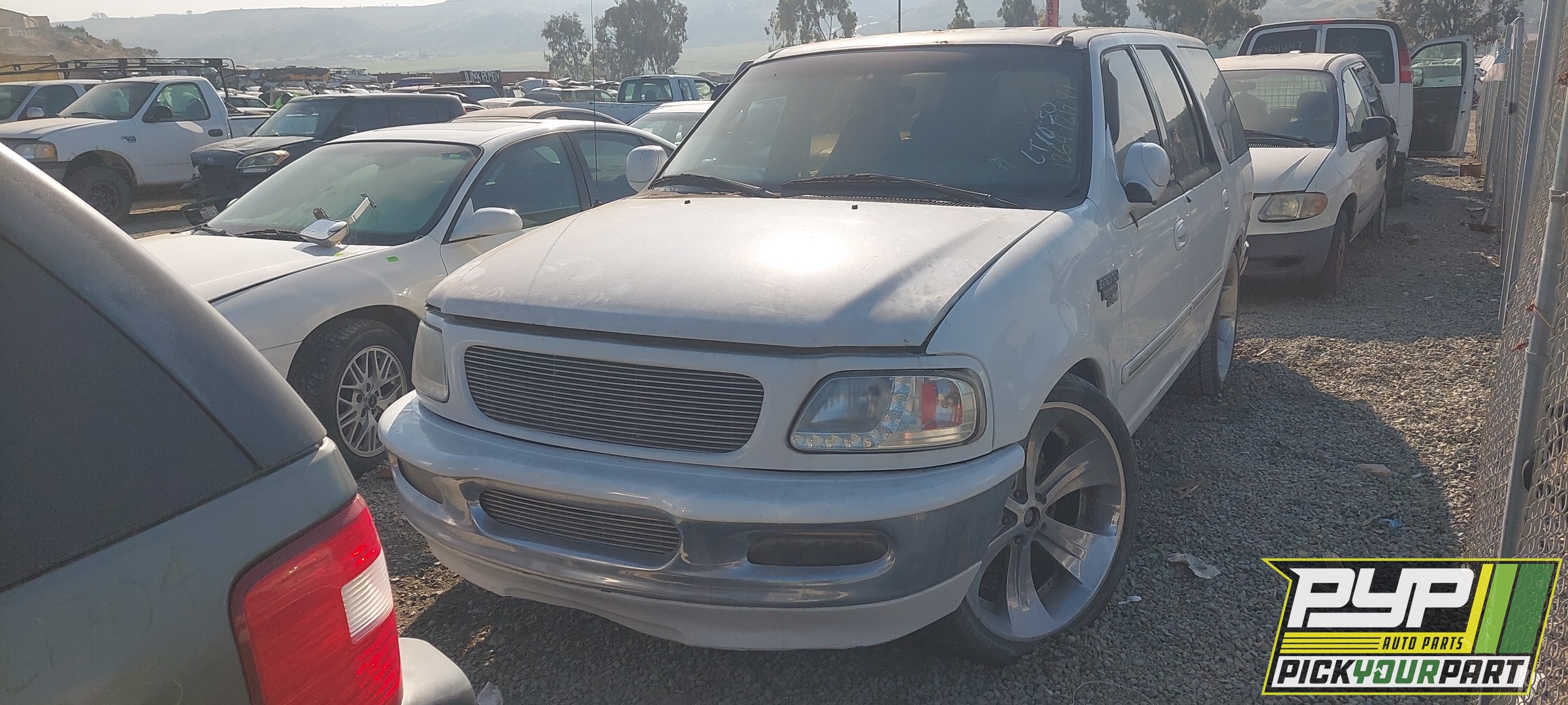 1997 FORD EXPEDITION partes disponibles