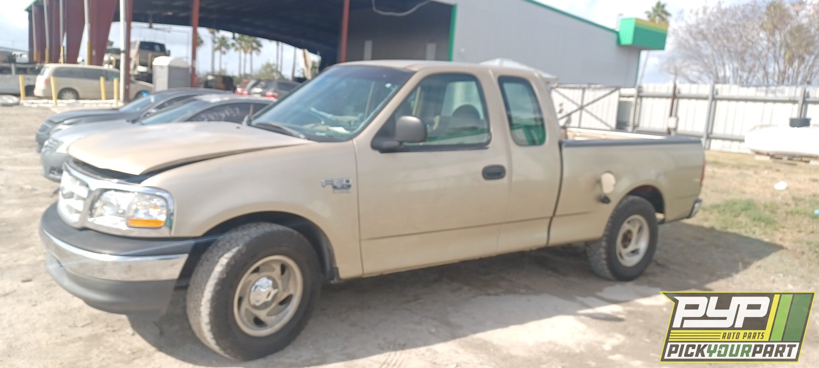 1999 FORD F-150 available for parts
