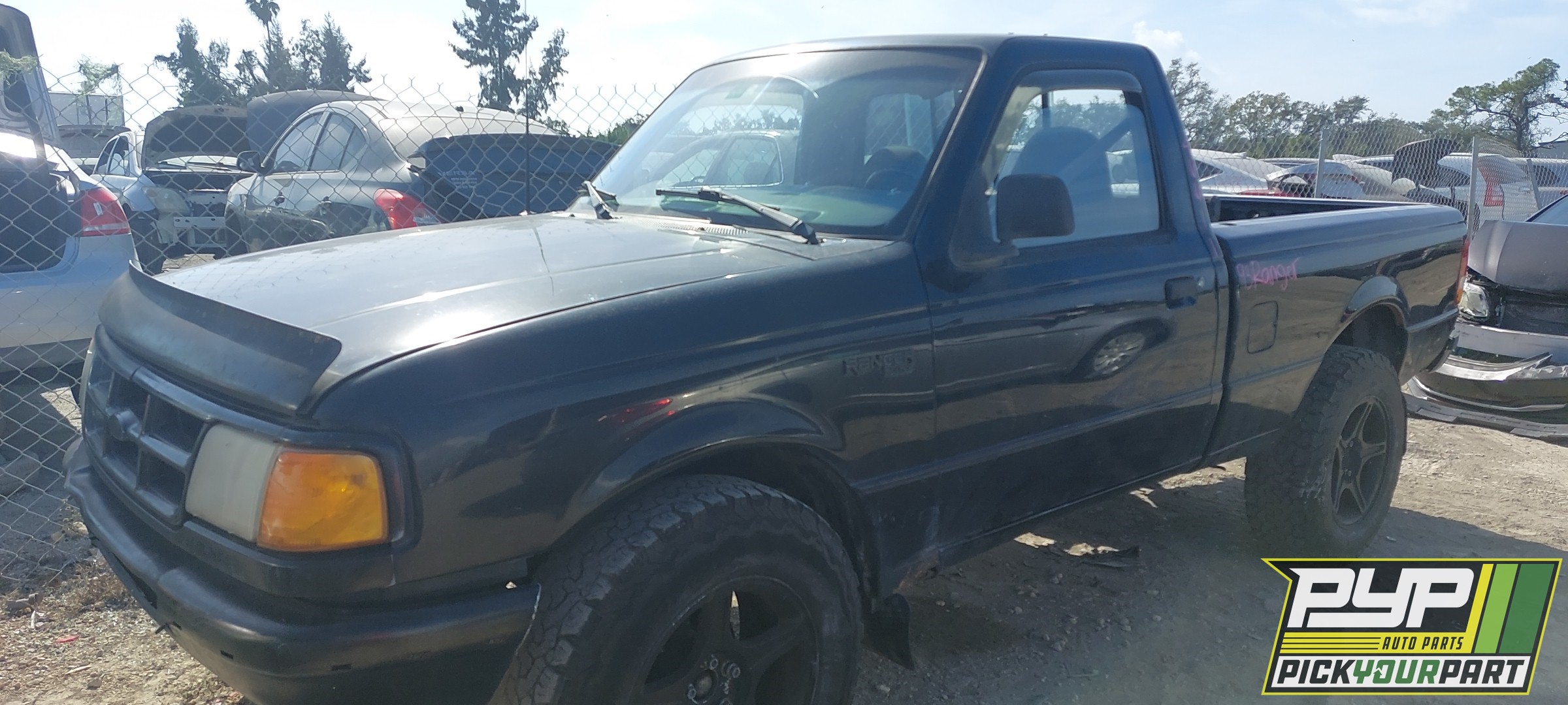 1993 FORD RANGER available for parts