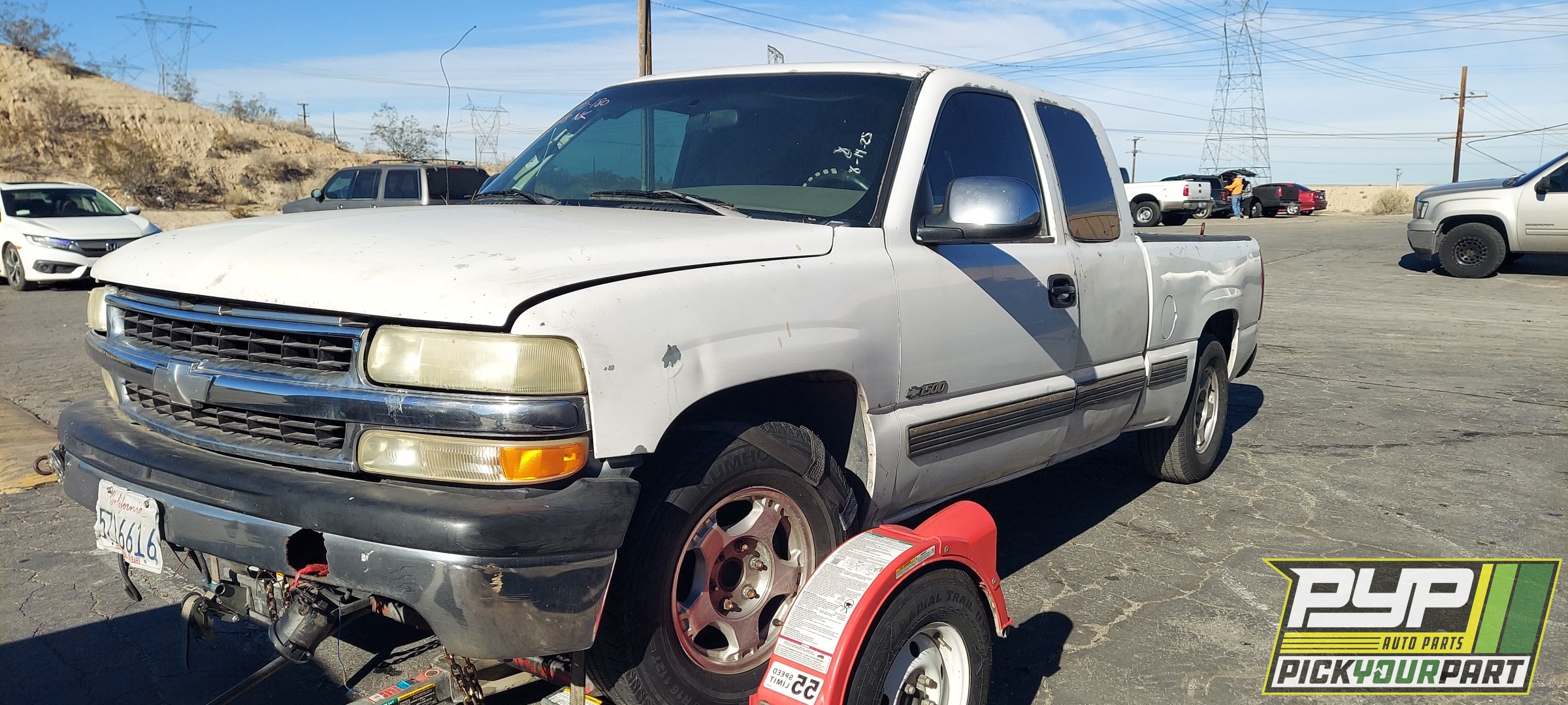 1999 CHEVROLET SILVERADO 1500 available for parts
