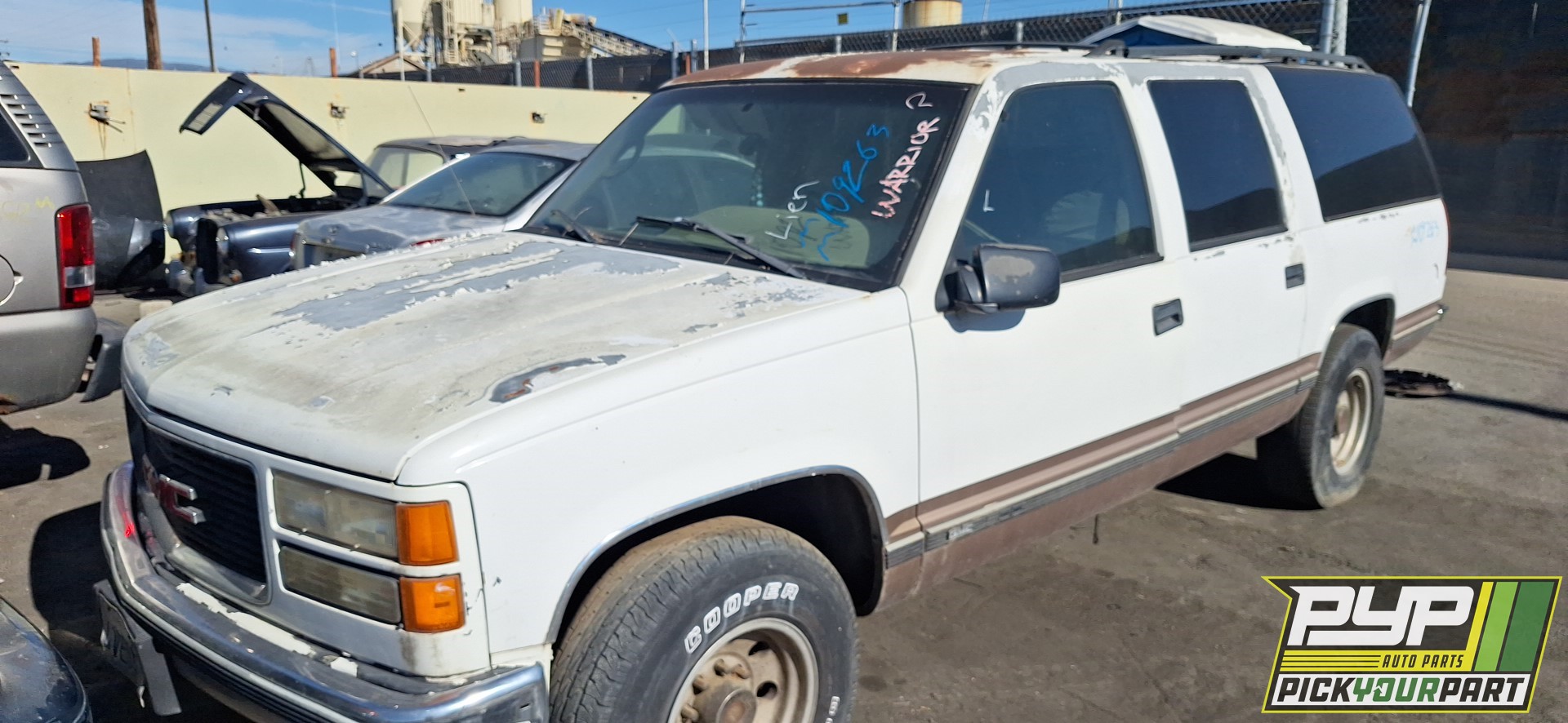 1996 GMC C2500 SUBURBAN partes disponibles