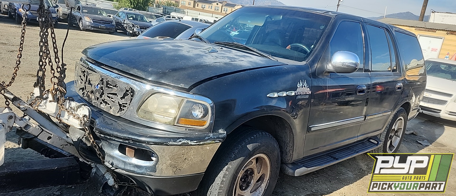 1997 FORD EXPEDITION available for parts