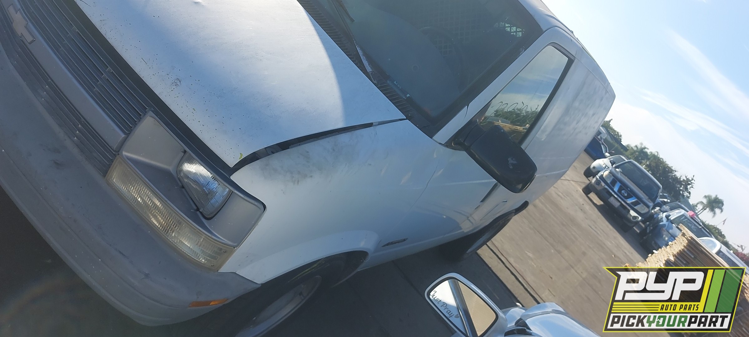 1997 CHEVROLET ASTRO available for parts