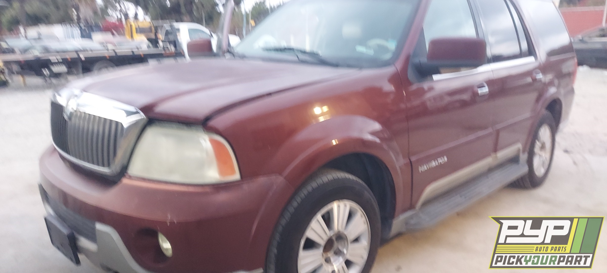2003 LINCOLN NAVIGATOR available for parts