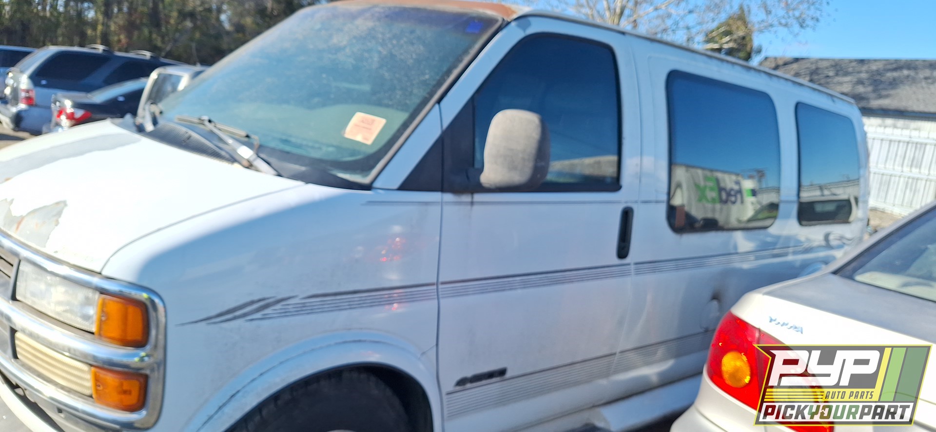 1998 CHEVROLET CARGO VAN available for parts