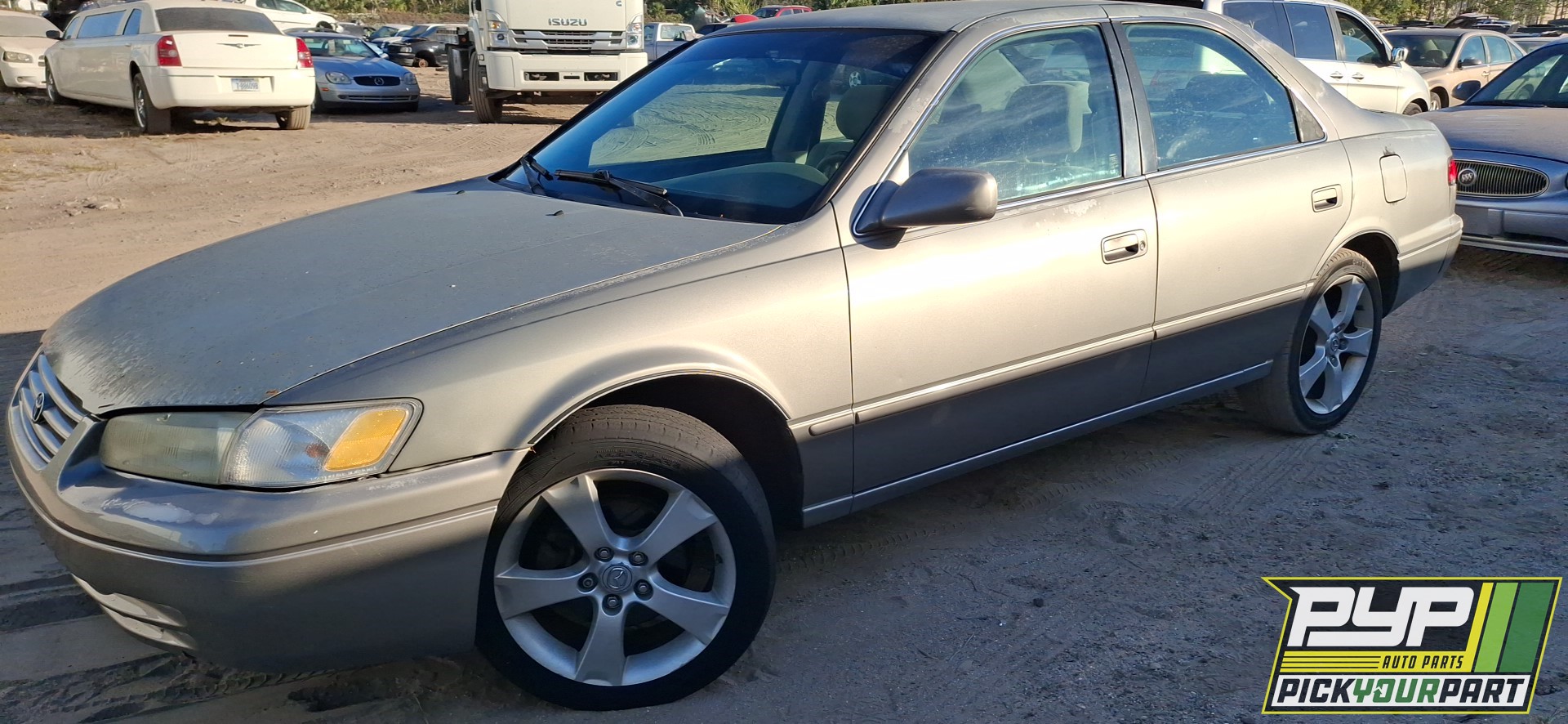 1999 TOYOTA CAMRY available for parts