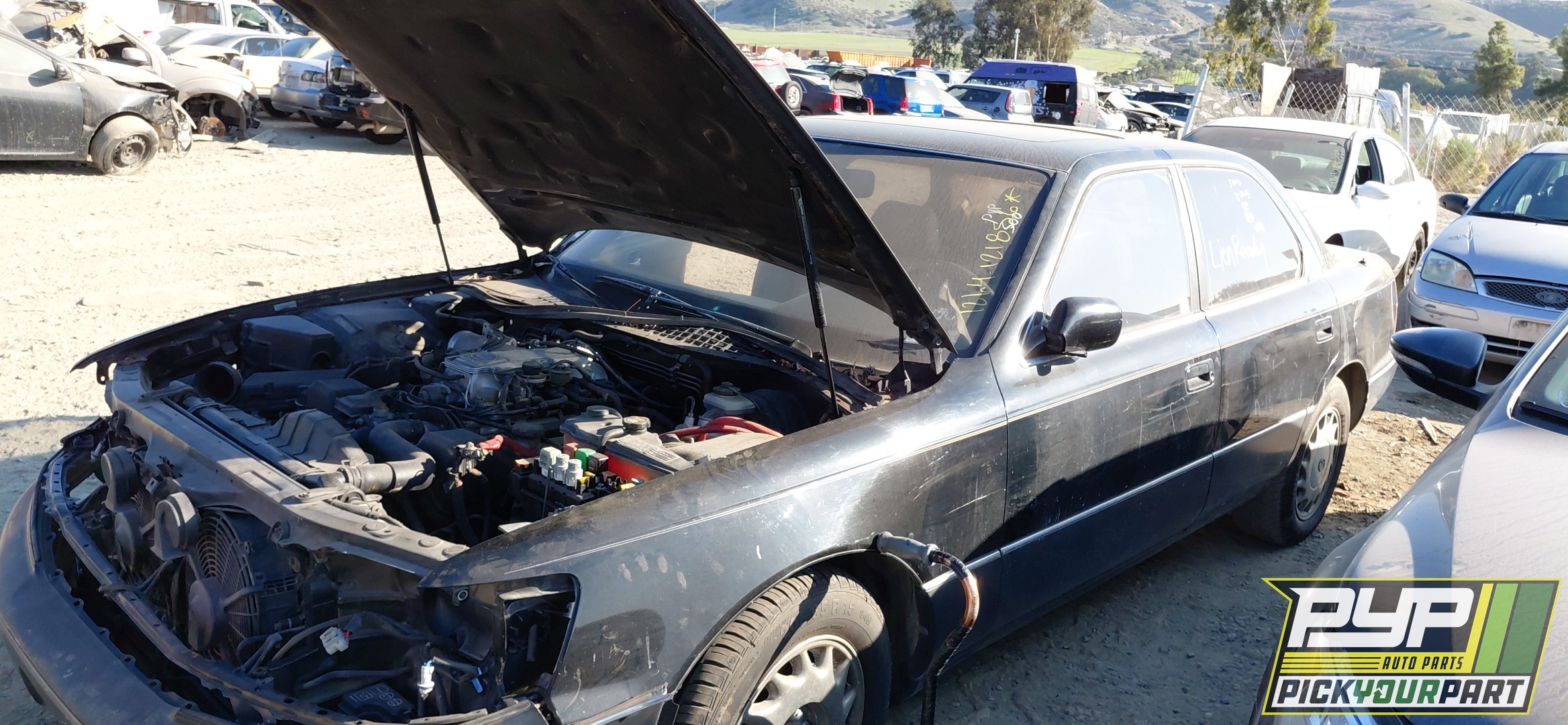 1990 LEXUS LS400 available for parts