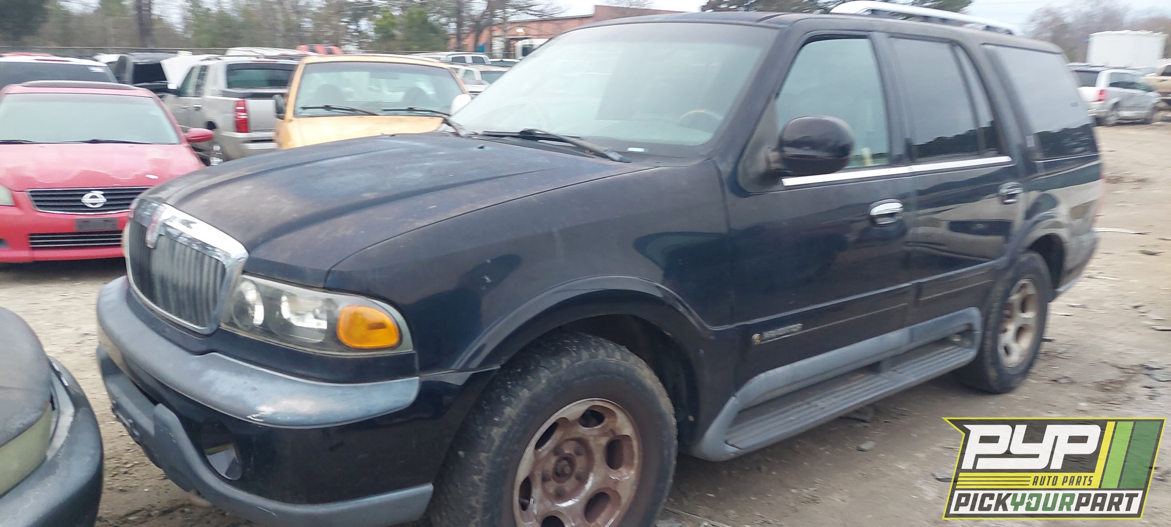 1999 LINCOLN NAVIGATOR available for parts