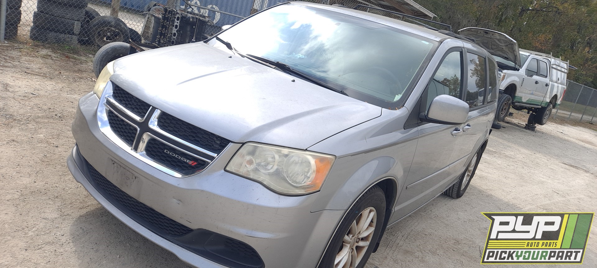 2013 DODGE GRAND CARAVAN available for parts