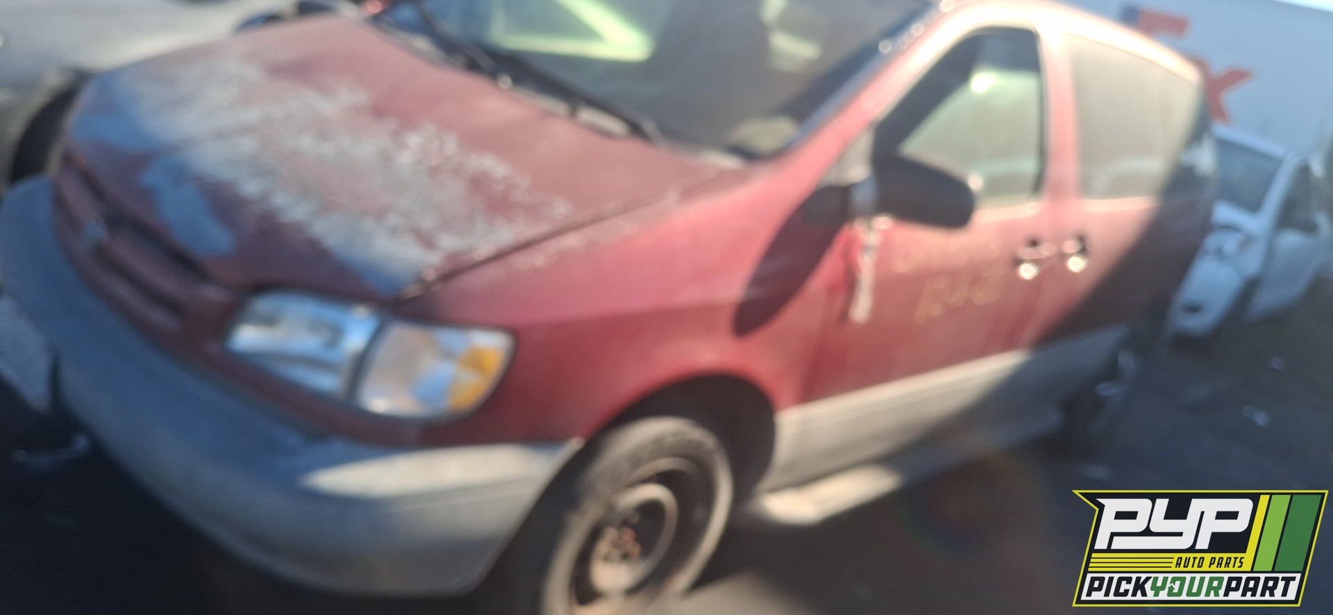 1998 TOYOTA SIENNA available for parts