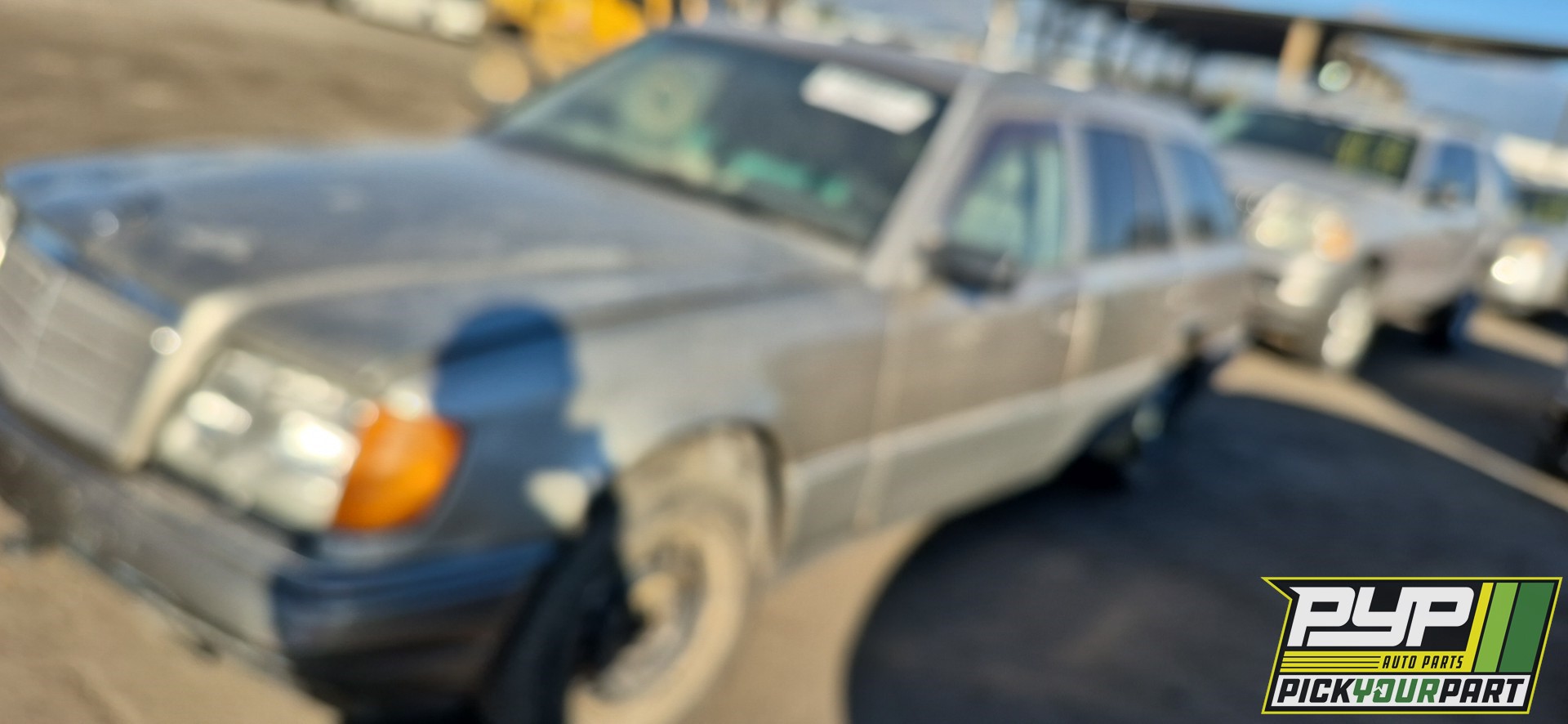 1995 MERCEDES-BENZ E320 partes disponibles