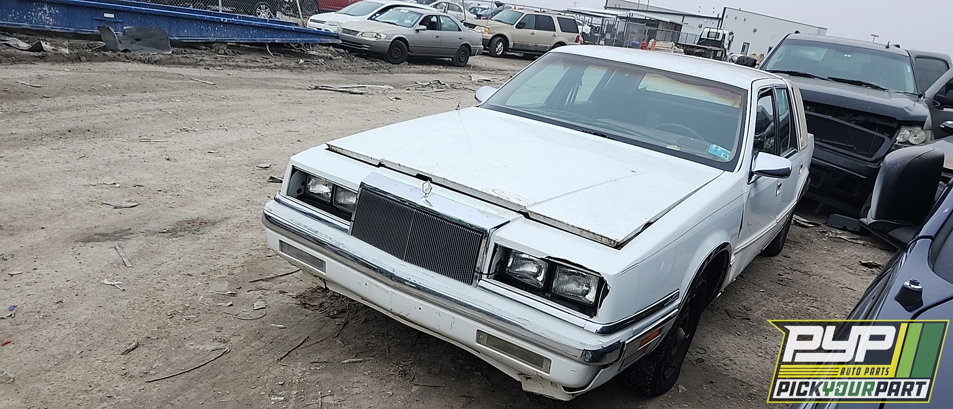 1991 CHRYSLER NEW YORKER available for parts