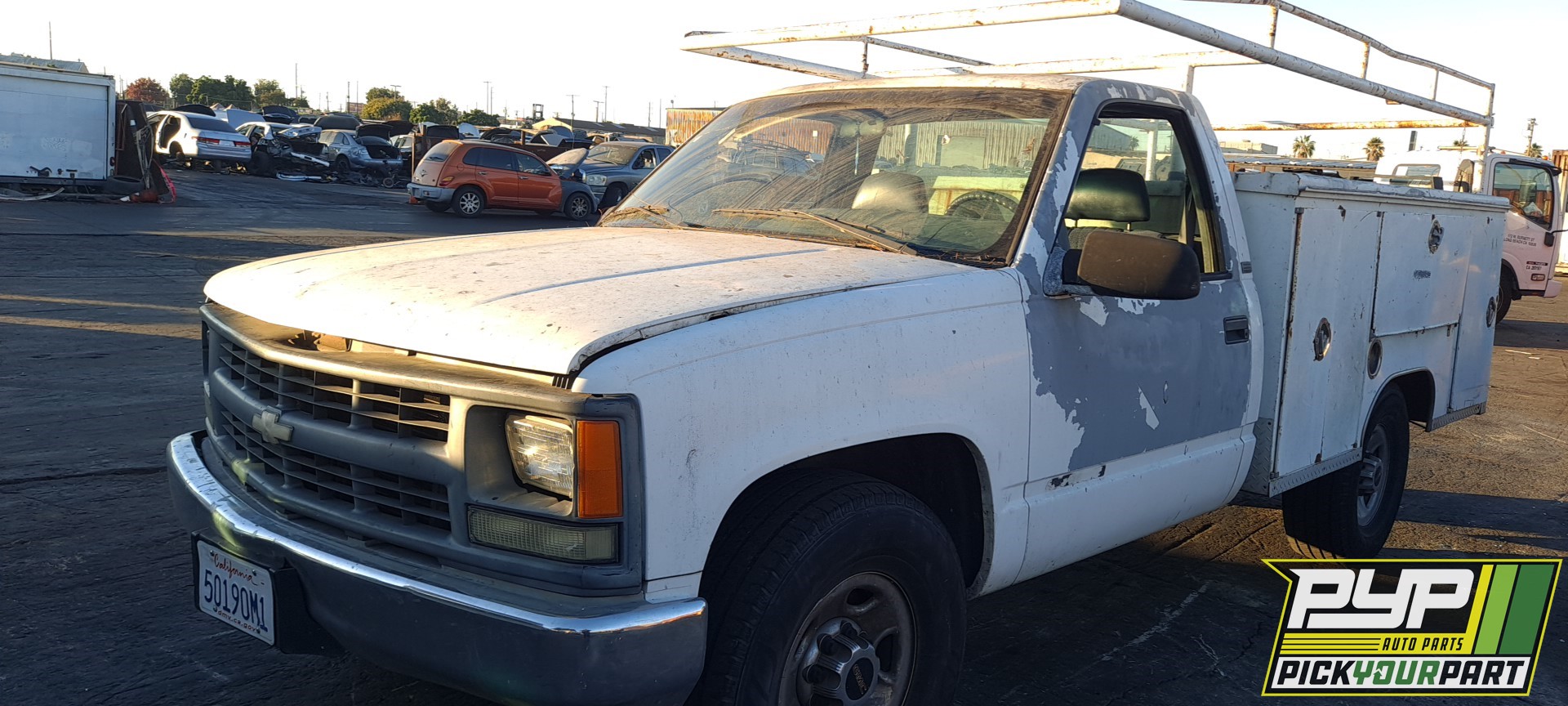 1995 CHEVROLET C3500 available for parts