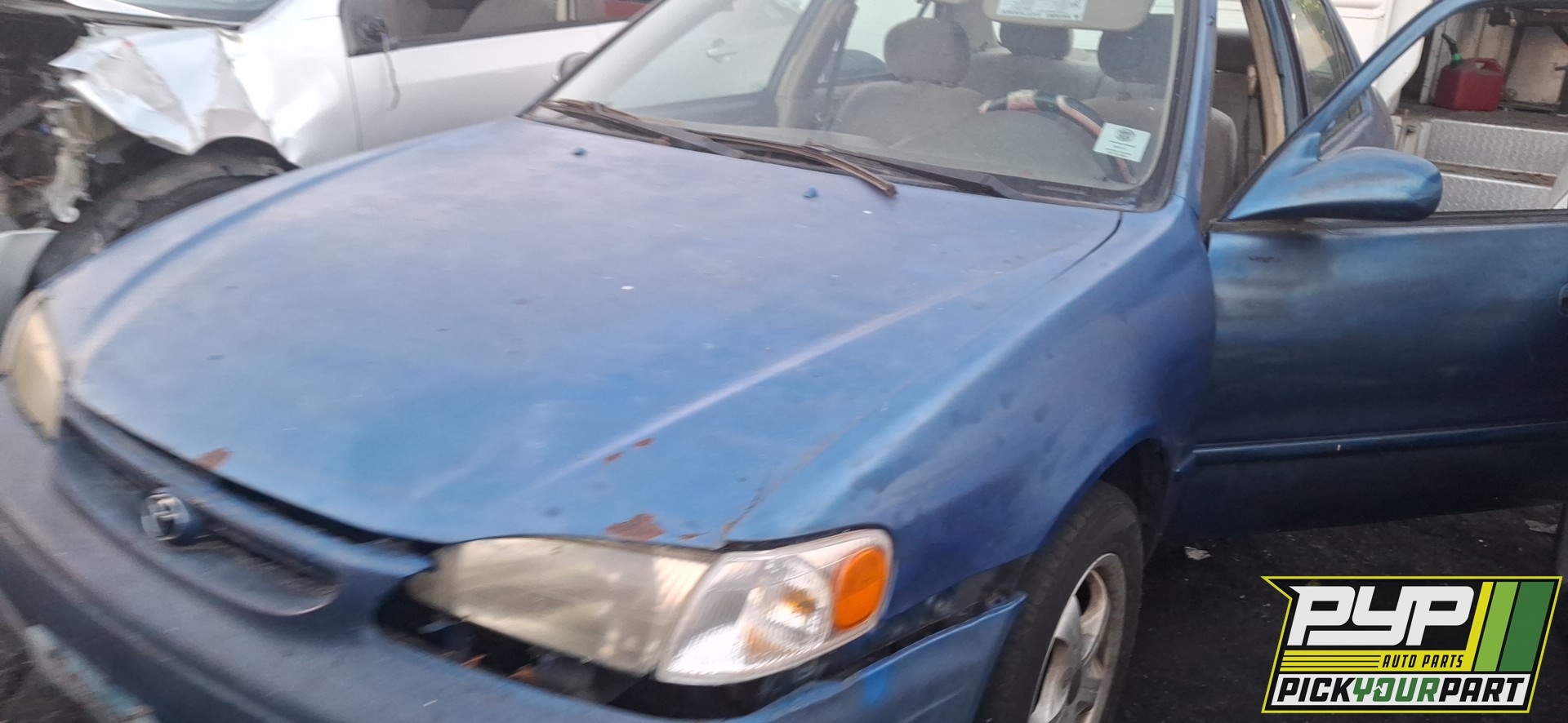 1999 TOYOTA COROLLA available for parts