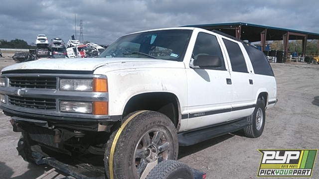 1999 CHEVROLET K1500 SUBURBAN available for parts