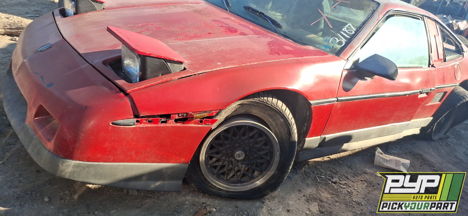 1986 PONTIAC FIERO available for parts