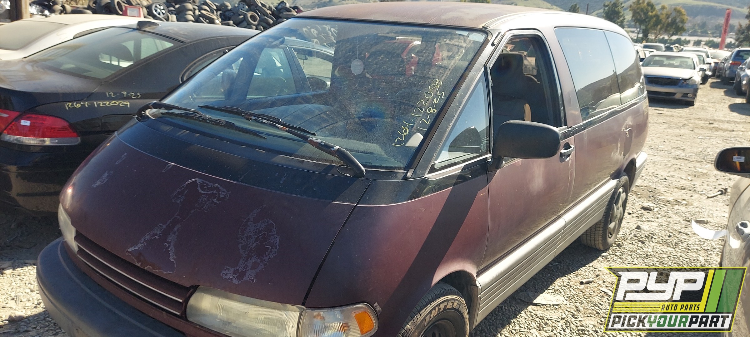 1995 TOYOTA PREVIA available for parts