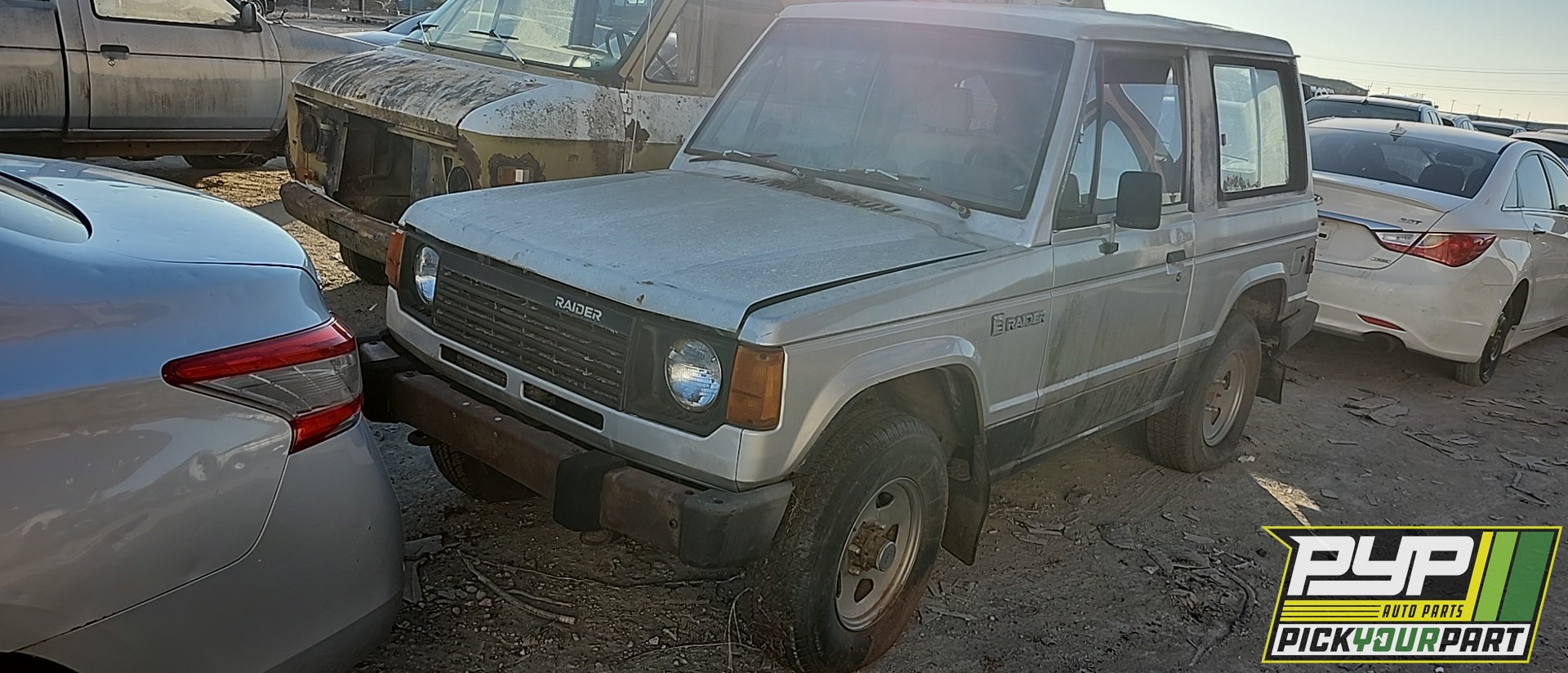 1987 DODGE RAIDER partes disponibles