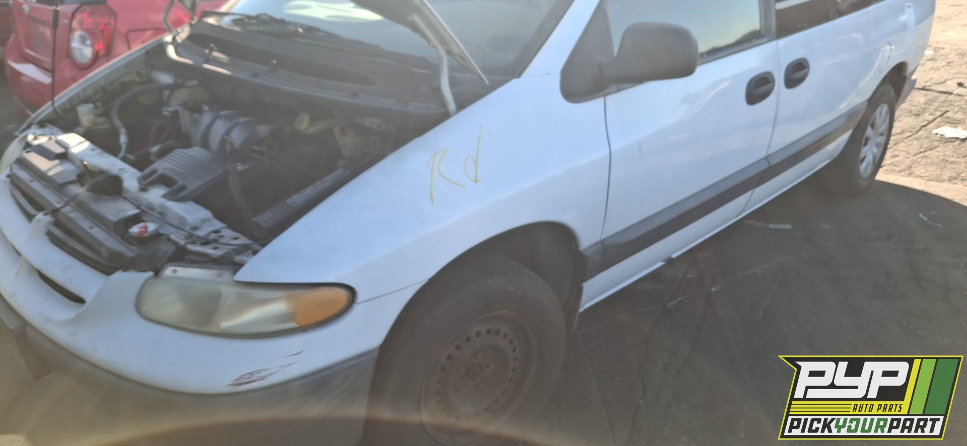 1998 DODGE GRAND CARAVAN available for parts