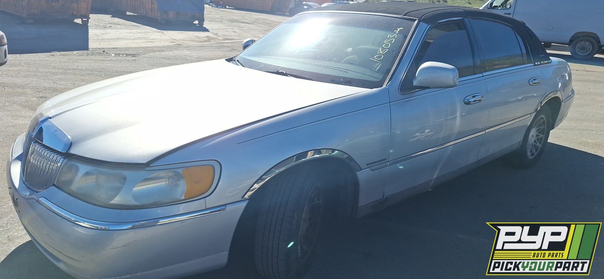 1998 LINCOLN TOWN CAR partes disponibles