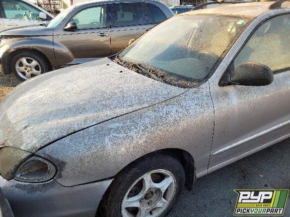 1999 HYUNDAI ELANTRA partes disponibles