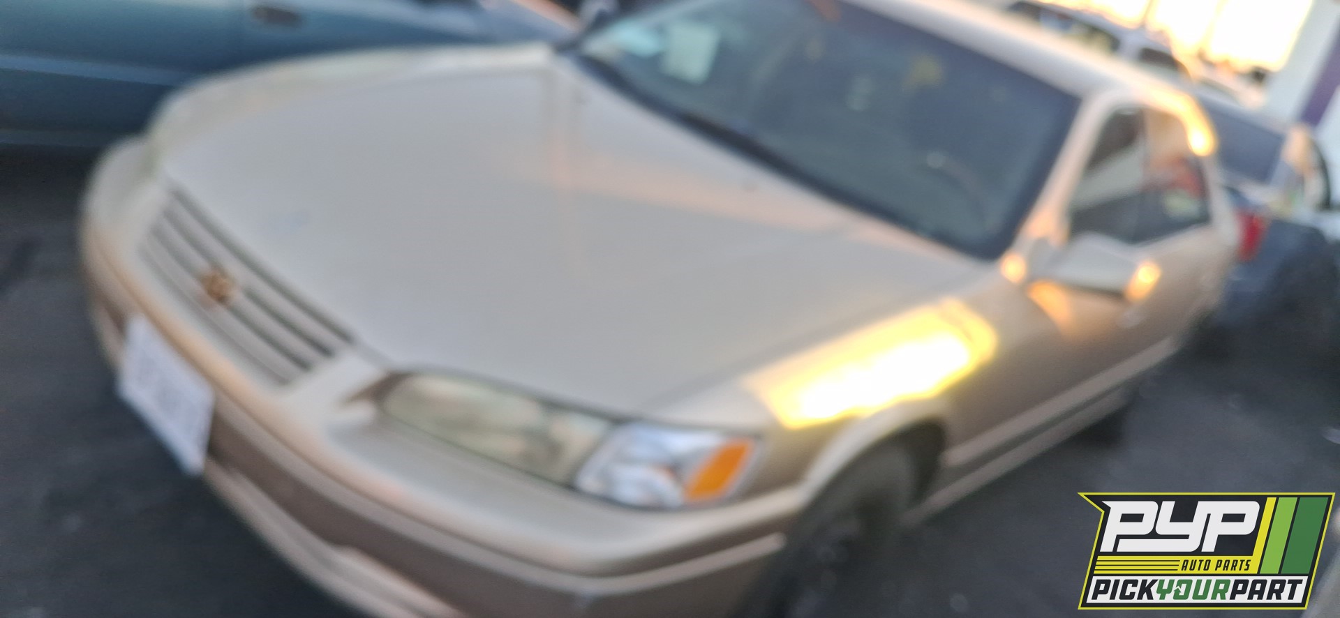 1997 TOYOTA CAMRY available for parts