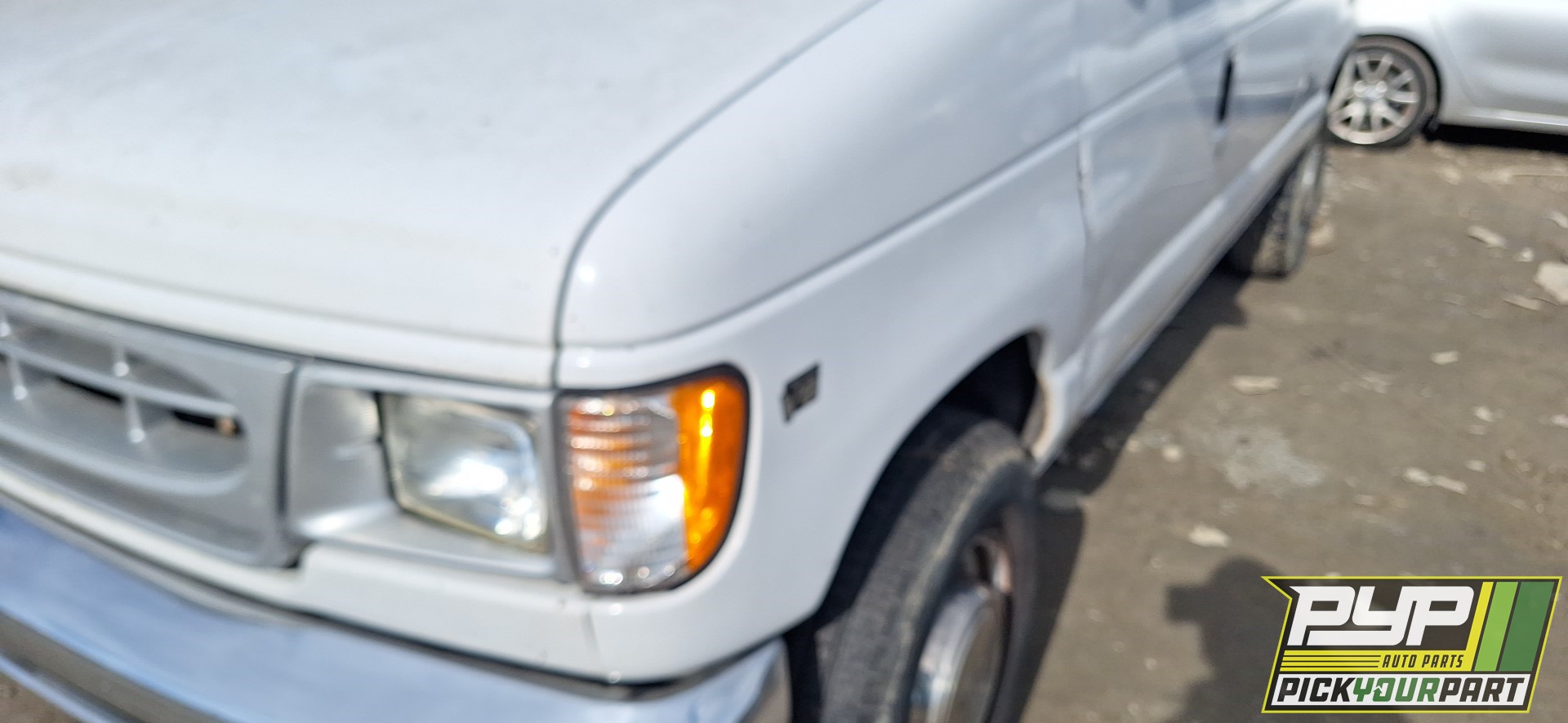 1999 FORD E-250 ECONOLINE available for parts