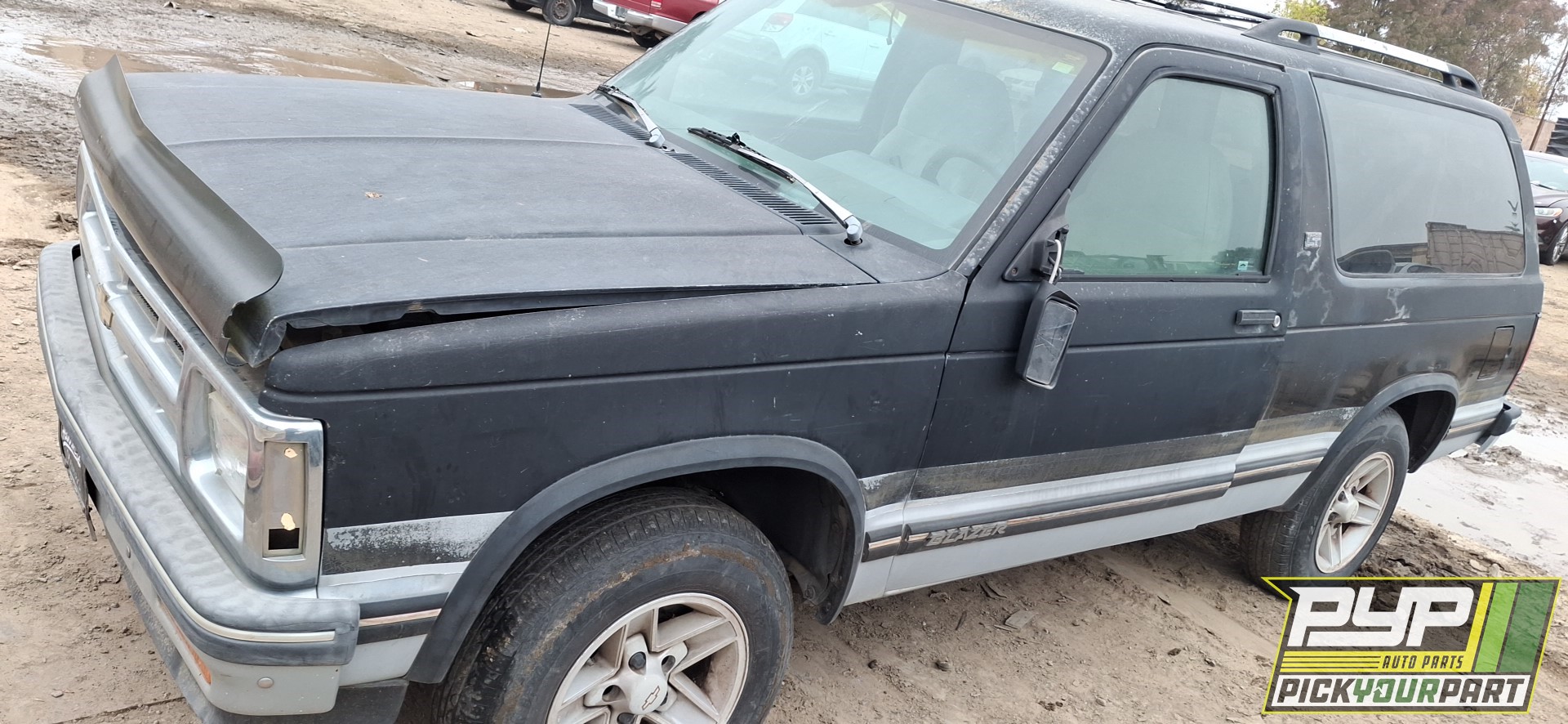1993 CHEVROLET S10 BLAZER available for parts