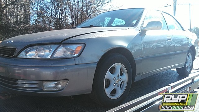 1998 LEXUS ES300 available for parts