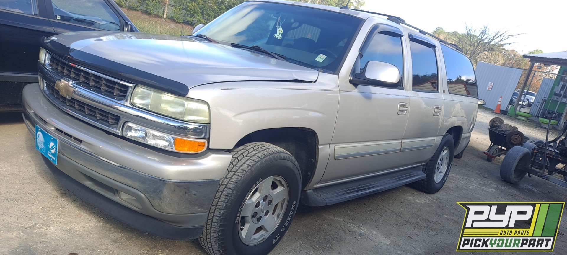 2005 CHEVROLET SUBURBAN 1500 available for parts