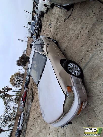 1995 TOYOTA CAMRY available for parts