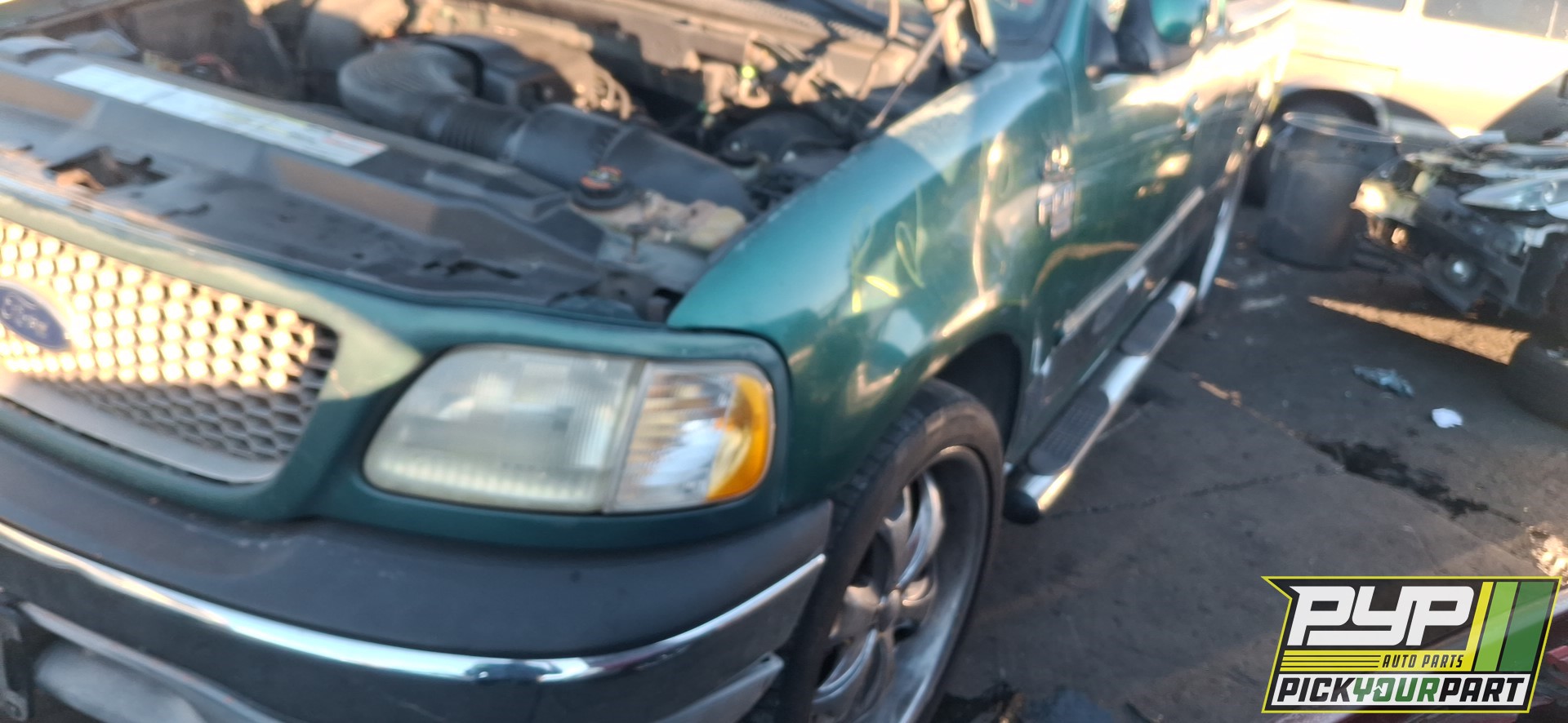 1999 FORD F-150 available for parts