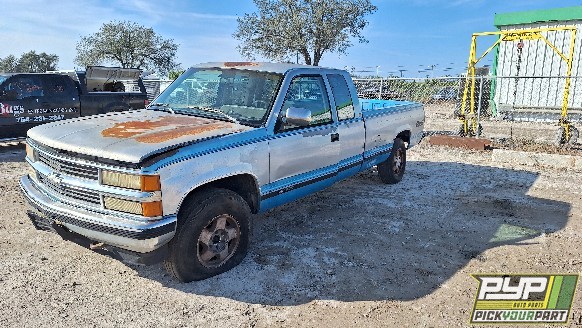 1994 CHEVROLET K1500 available for parts