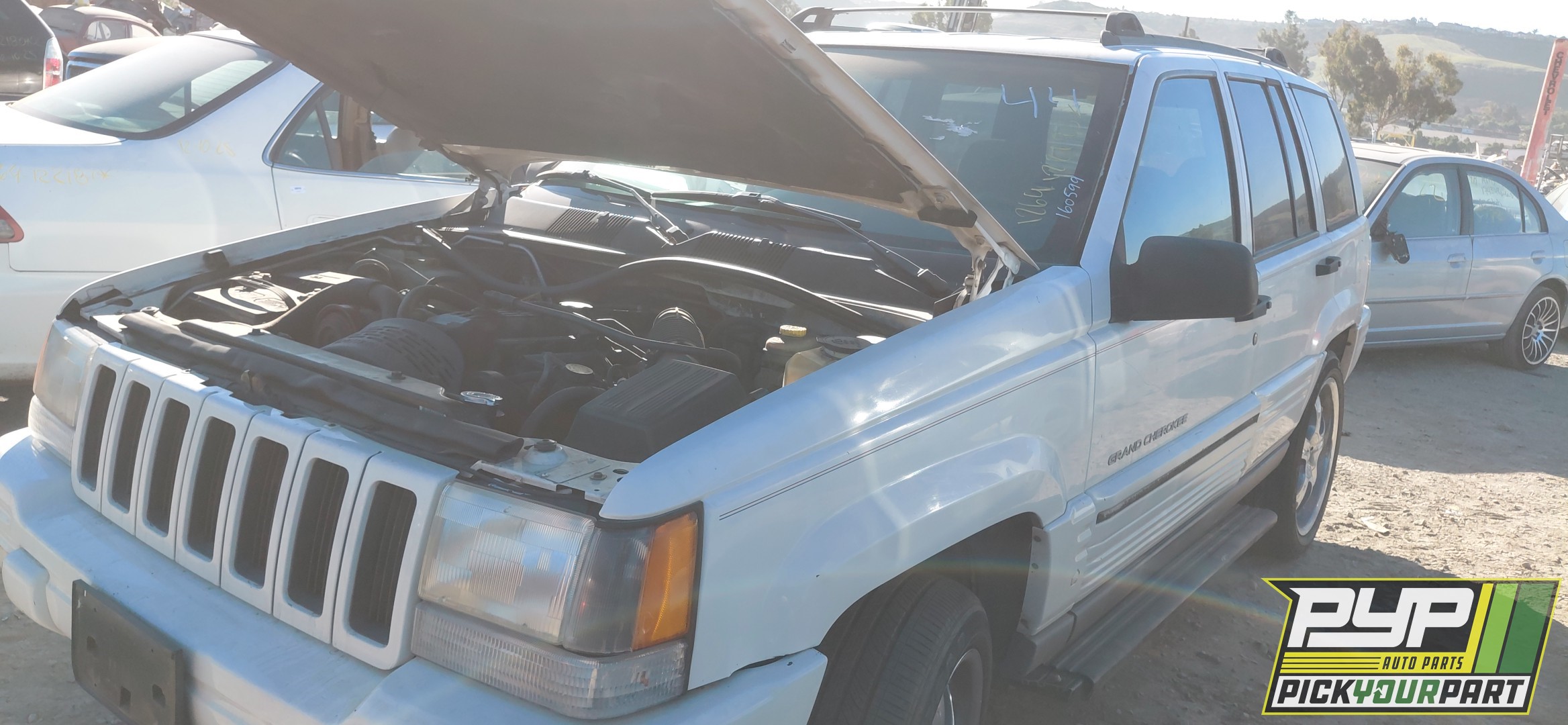 1998 JEEP GRAND CHEROKEE available for parts