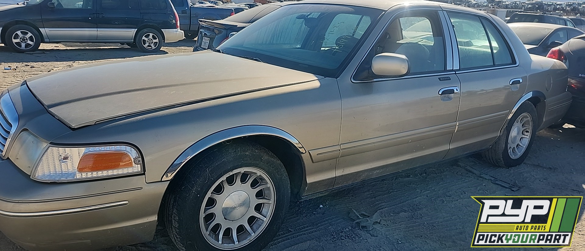 1999 FORD CROWN VICTORIA partes disponibles