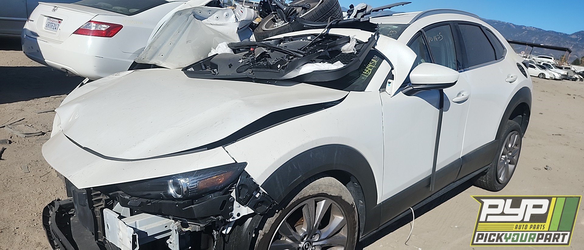 2020 MAZDA CX-30 partes disponibles