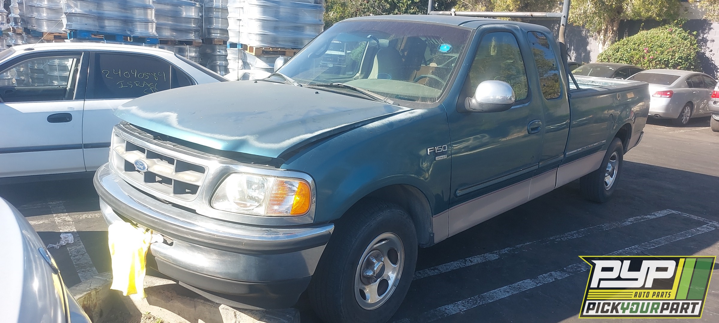 1998 FORD F-150 available for parts